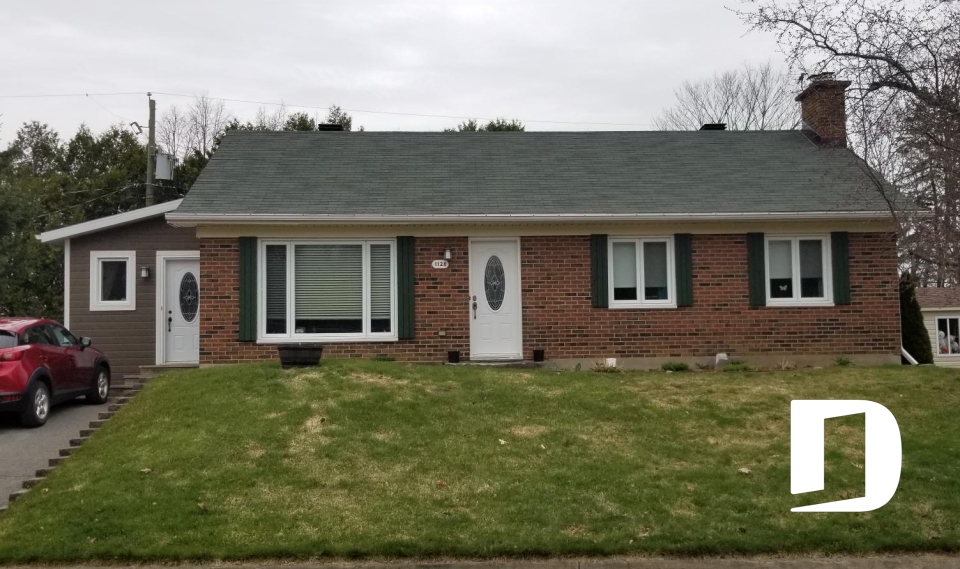 Renovation 9002 - Before