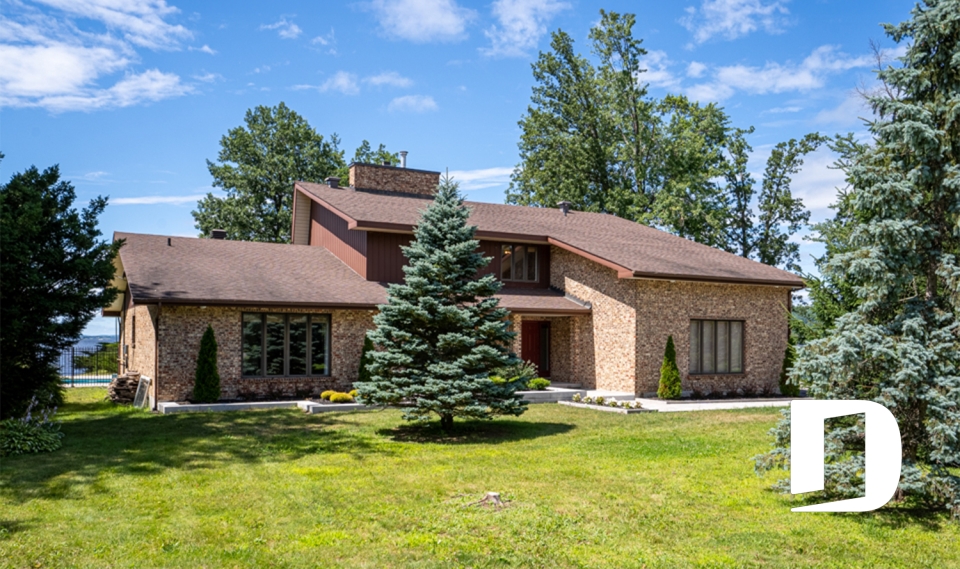 Renovation 9006 - Before