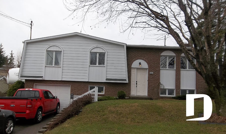 Renovation 5144 - Before