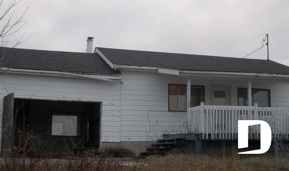 Renovation 5990 - Before