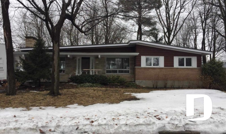 Renovation 8020 - Before