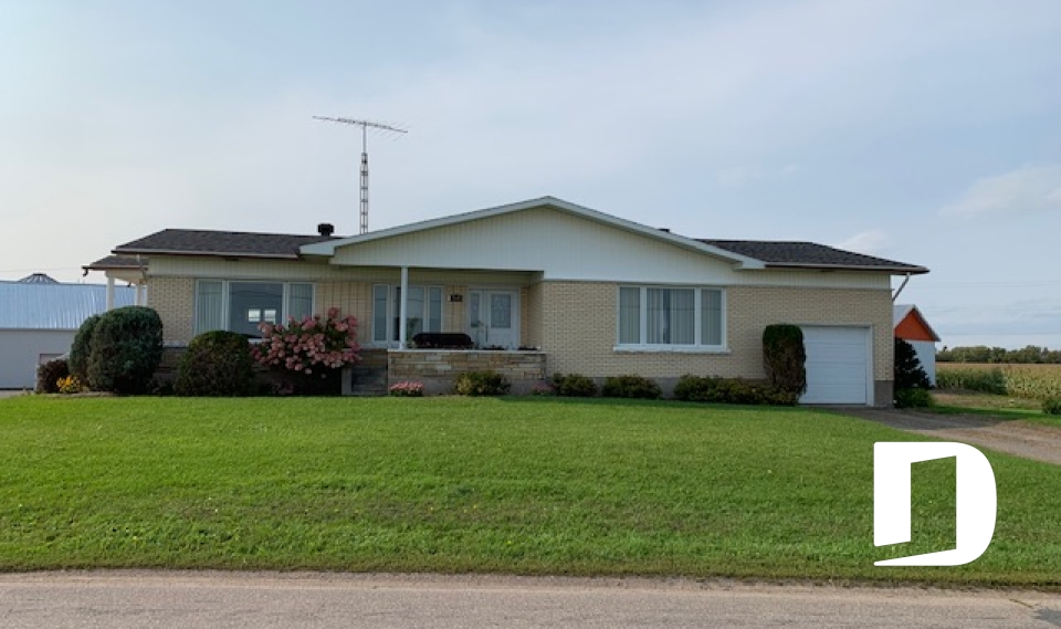 Renovation 8015 - Before