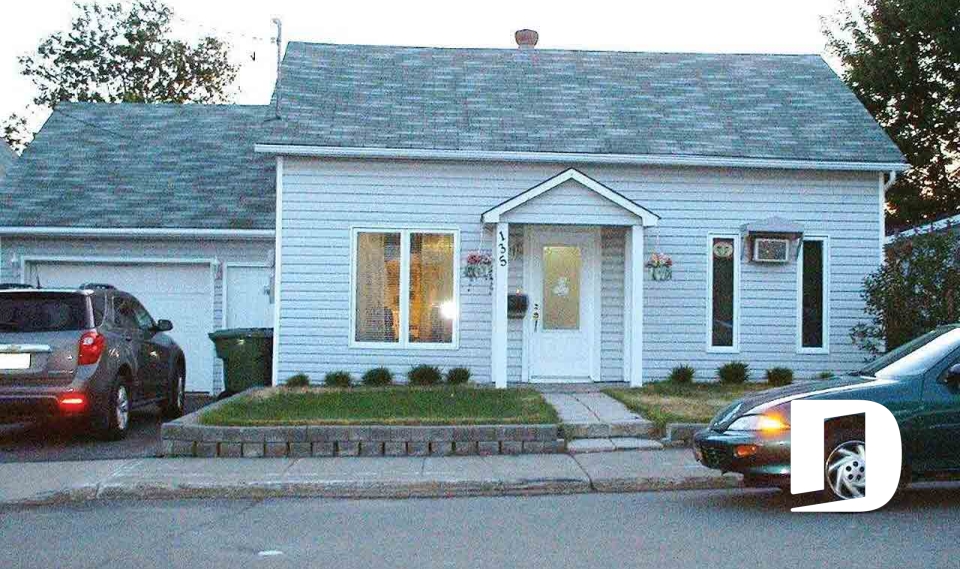 Renovation 5298 - Before