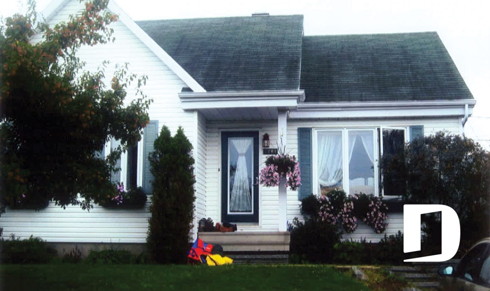 Renovation 5828 - Before