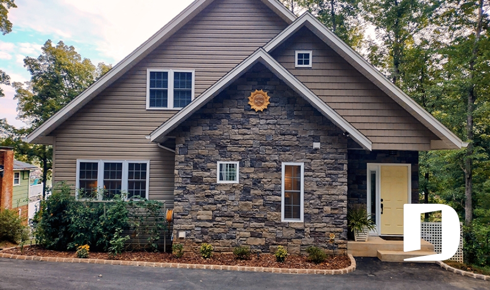 Photo front - The Touchstone