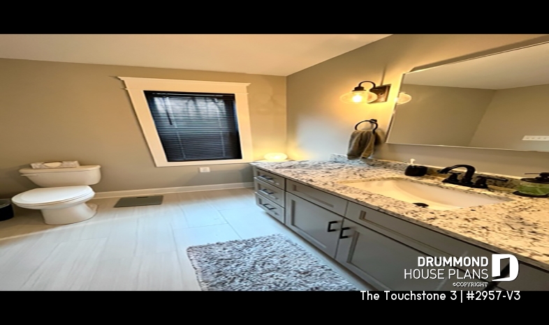 Photo Bathroom - The Touchstone 3