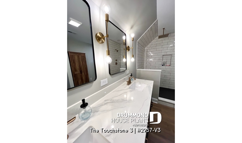 Photo Bathroom - The Touchstone 3