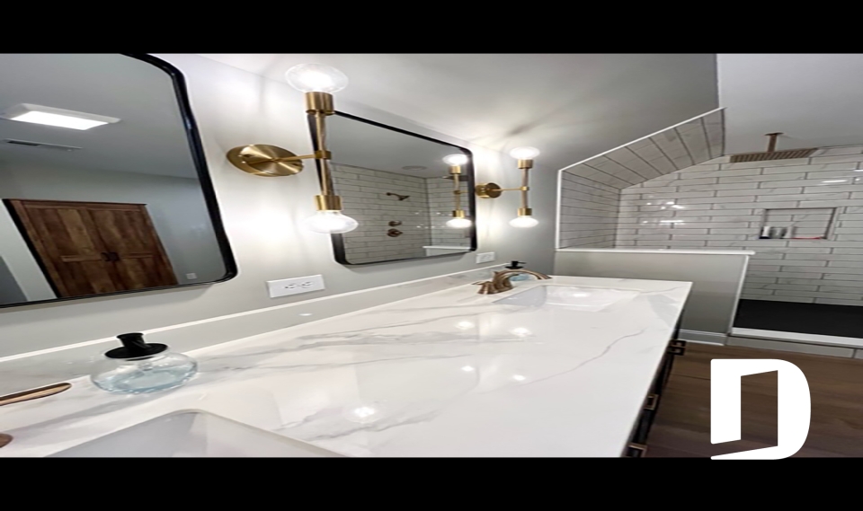 Photo Bathroom - The Touchstone 3