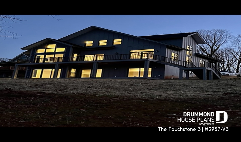 Photo front - The Touchstone 3