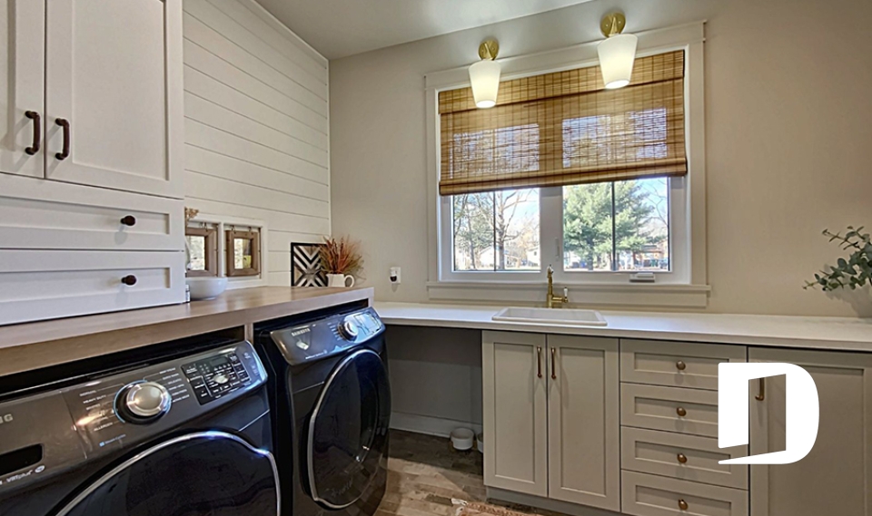 Photo Utility room/laundry room - Birchview