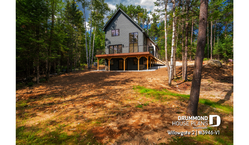 Photo back of house plan 3946-V1 Photo back - Willowgate 2