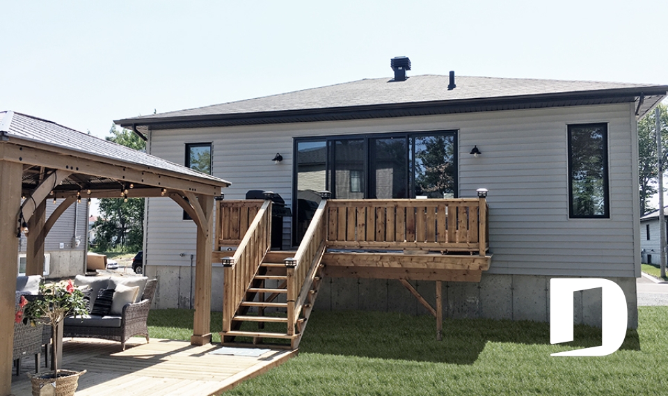 Photo back - Camille