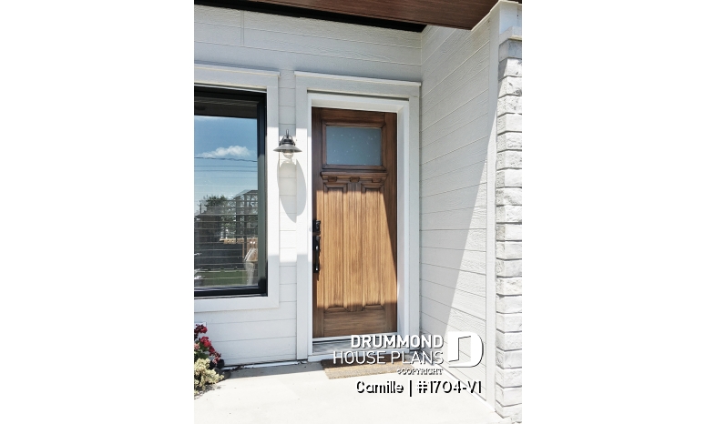 Photo Porch - Camille