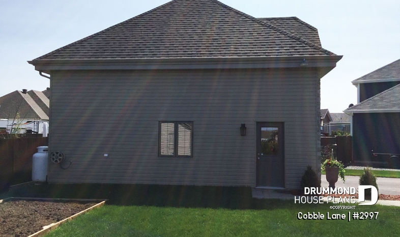 Photo front - Cobble Lane