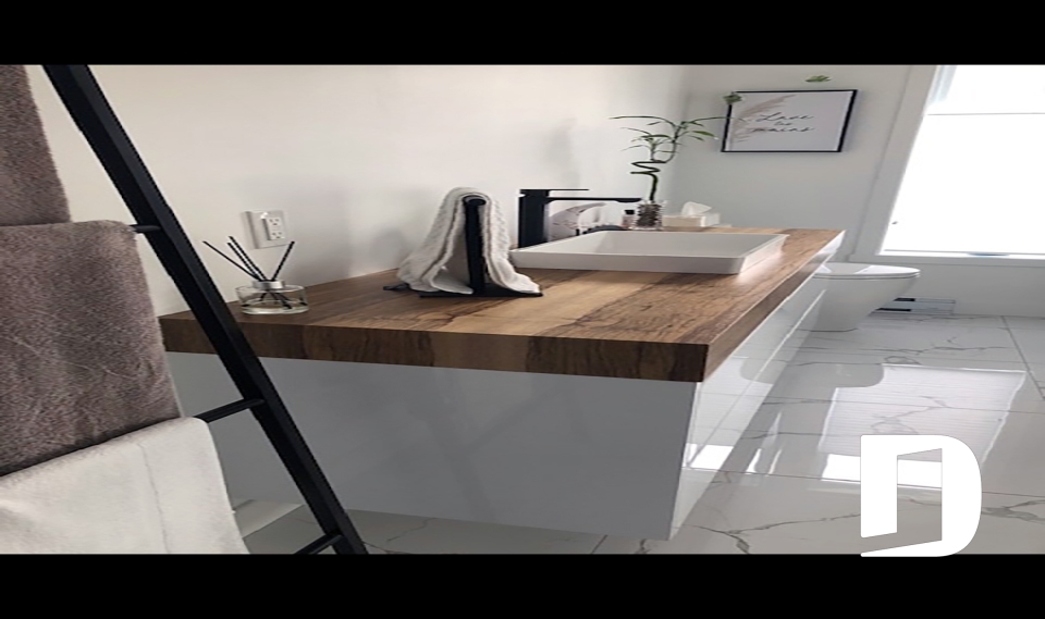 Photo Bathroom - Barrington 2