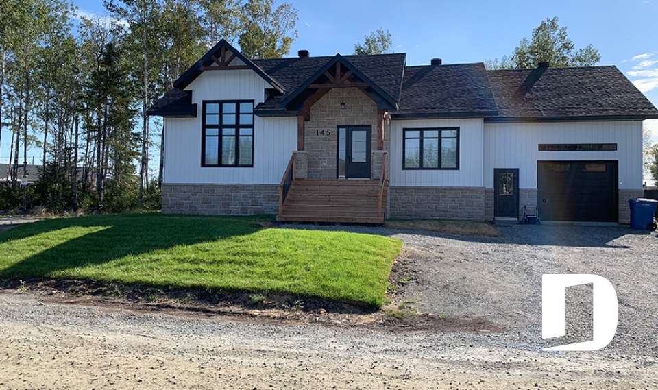 Photo front - Barrington 2