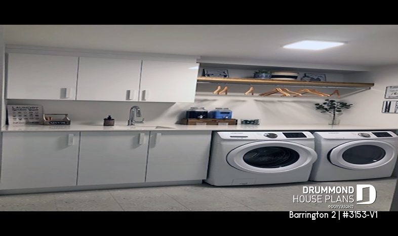 Photo Utility room/laundry room - Barrington 2