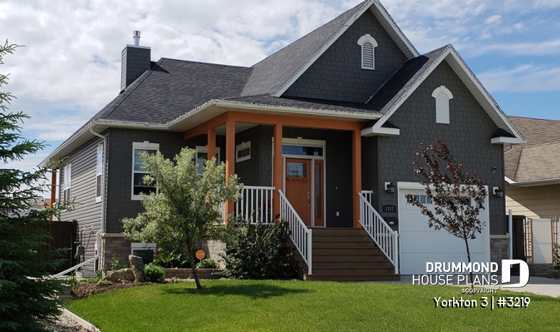 Photo front - Yorkton 3