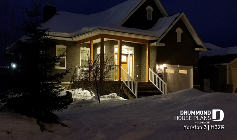 Photo front - Yorkton 3