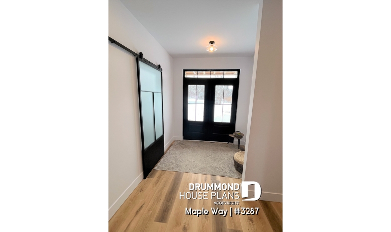 Photo Foyer - Maple Way