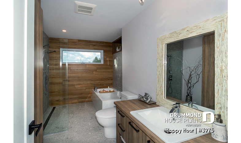 Photo Bathroom - Happy Hour