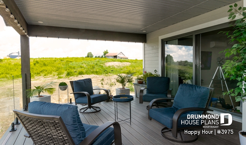 Photo Deck - Happy Hour