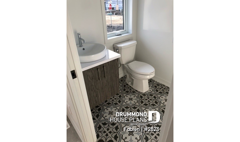 Photo Half bath - Fabien