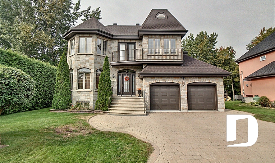 front - BASE MODEL -  - County View