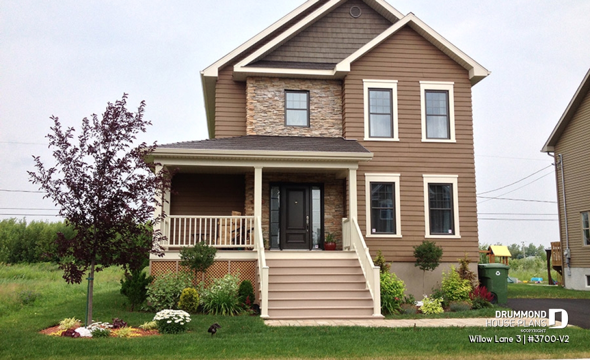 front - BASE MODEL - 3 bedroom traditional home design, large closed foyer, laundry room on main floor, kitchen island - Willow Lane 3