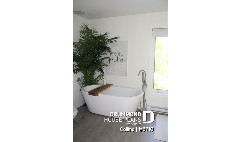 Photo Bathroom - Collins