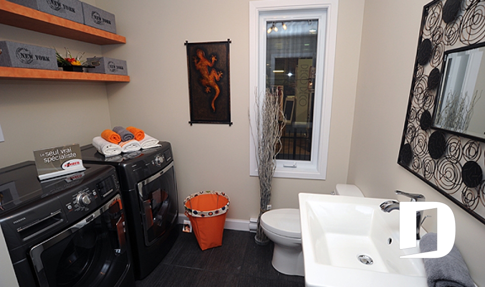 Photo Utility room/laundry room - Valcourt