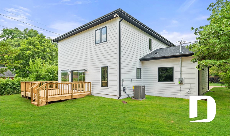 Photo back - Lewiston