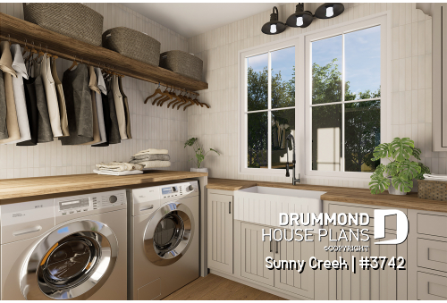 Photo Utility room/laundry room - Sunny Creek
