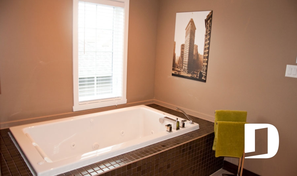 Photo Bathroom - Lorene