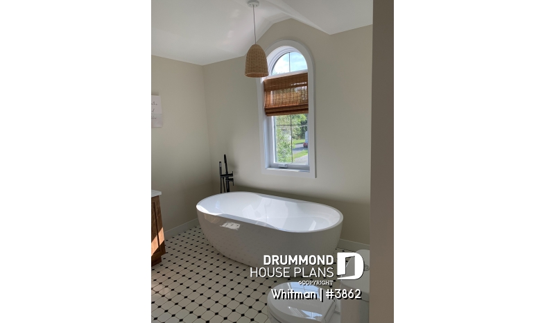 Photo Bathroom - Whitman