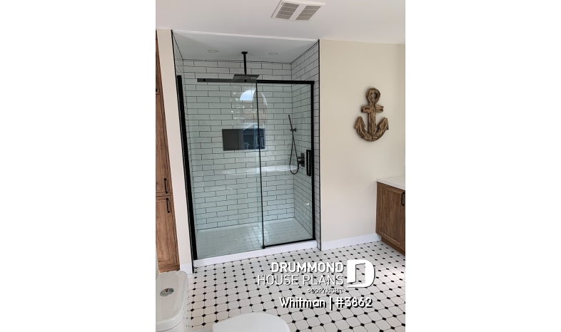 Photo Bathroom - Whitman