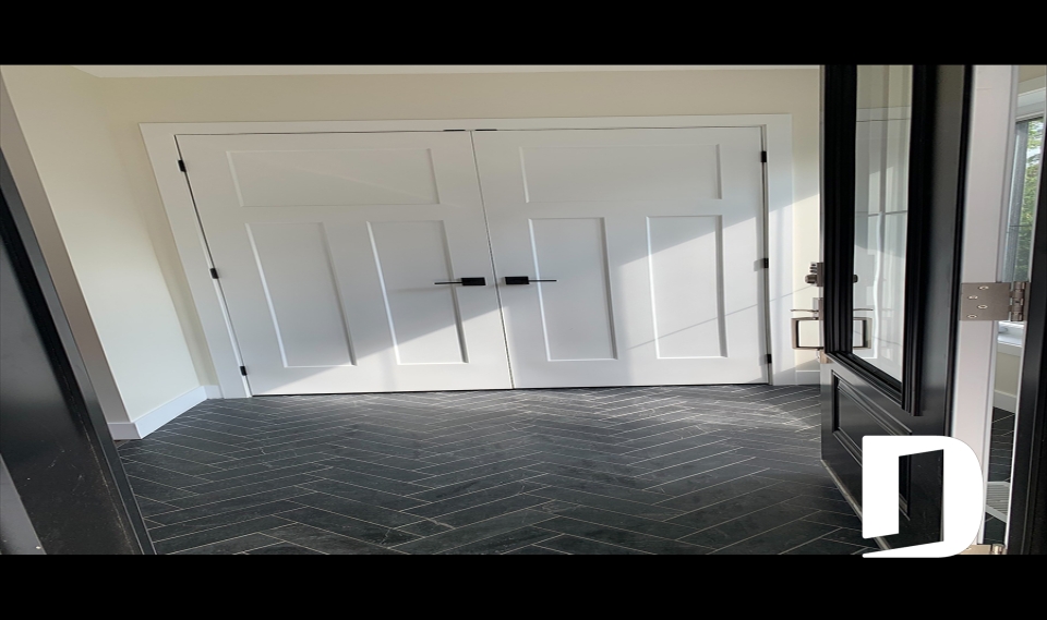 Photo Foyer - Whitman