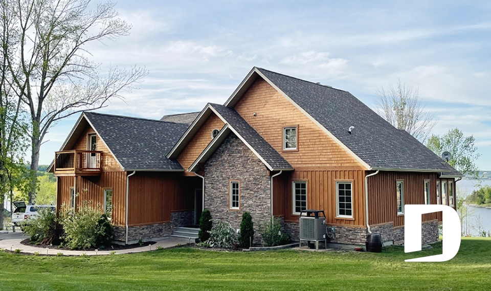 Photo front - The Lodge